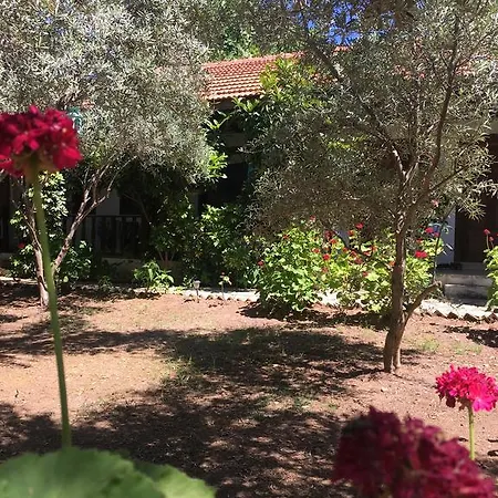 Gasthuis Umut & Beach Selimiye *