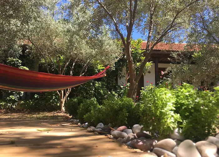 Umut & Beach Selimiye Гостевой дом Селемие